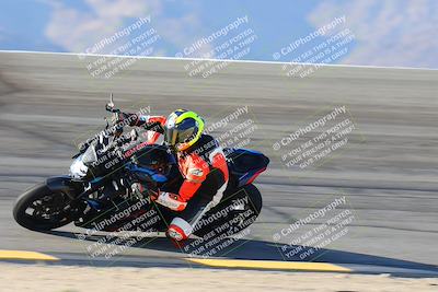 media/Oct-06-2024-Race Pace (Sun) [[d7d39ec7ad]]/5-Bowl Pans (830am)/